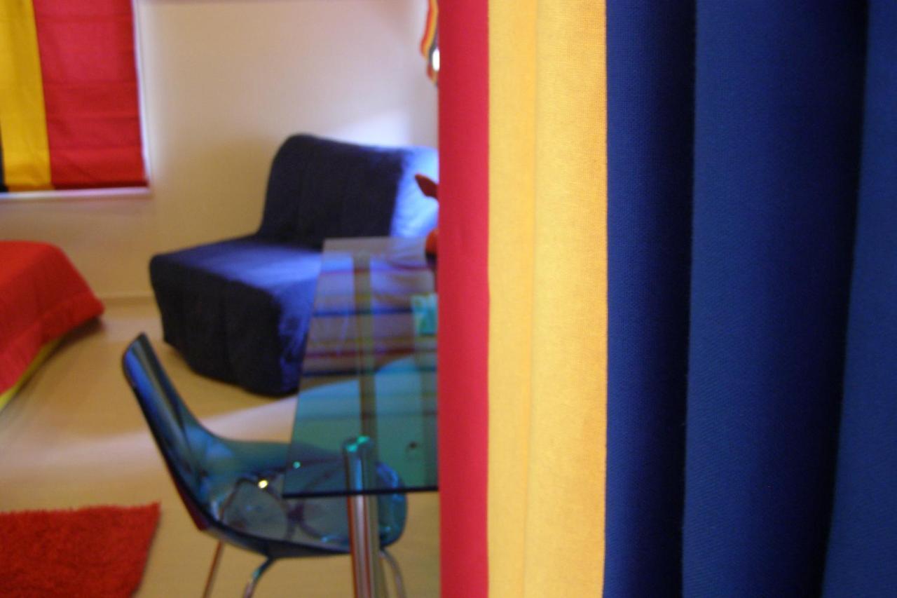 Room In A Neoclassical House - Ladybug Kastoria Esterno foto